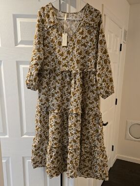 NWT Rylee + Cru Gardenia Mabel Dress - Dark Golden Rod - Size Large